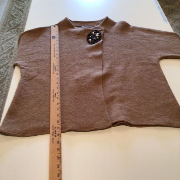 JM Collection Women’s 100% Wool Brown Shrug Poncho Size OX - Picture 4 of 8